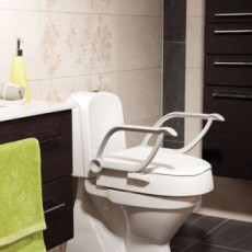 Raised Toilet Seat Cloo Adjustable Height With Arms